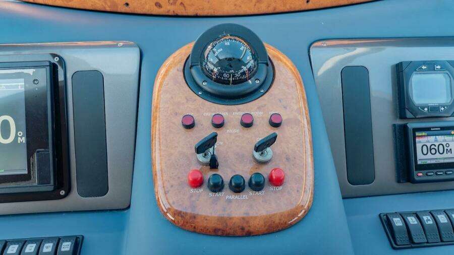 2007 Azimut Evolution