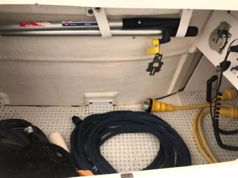 2005 Sea Ray Sundancer