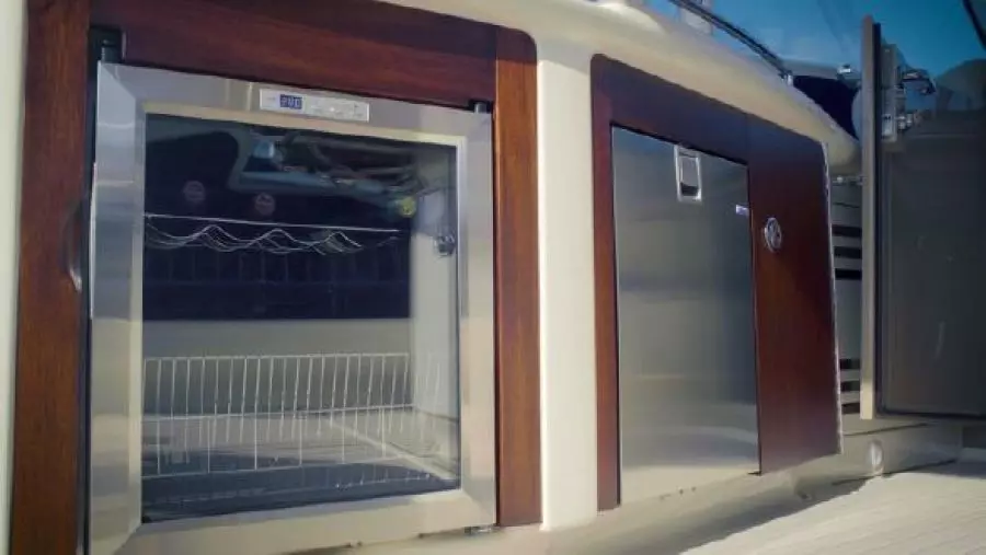 2005 Sea Ray Sundancer