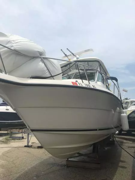 2003 Pursuit 2870 Walkaround