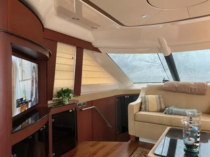 2012 Meridian 541 Sedan