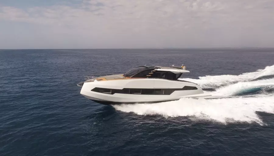 2021 Astondoa 655 Coupe