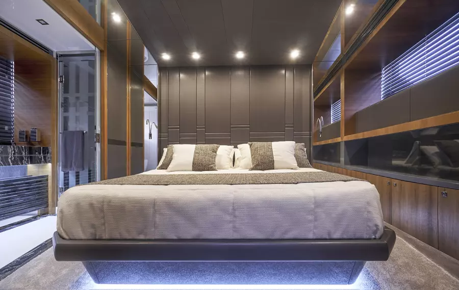 2021 Astondoa 655 Coupe