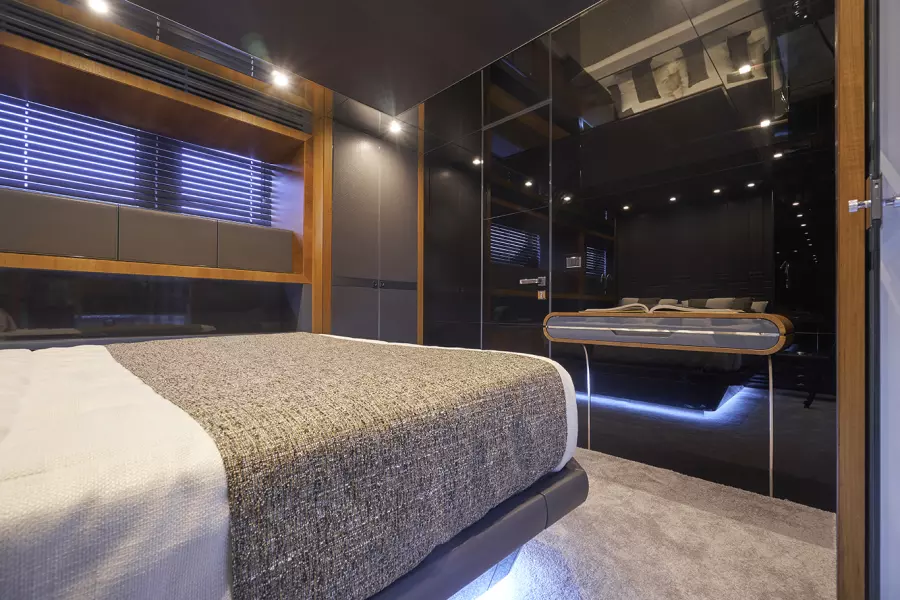 2021 Astondoa 655 Coupe