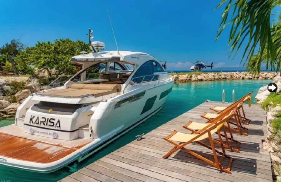 2018 Fairline 53 Targa Open 3