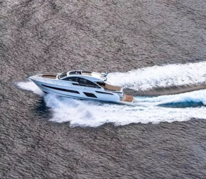 2018 Fairline 53 Targa Open 7