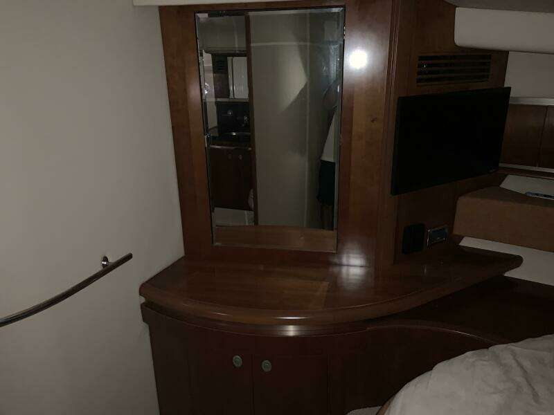 2005 Sea Ray 500 Sundancer