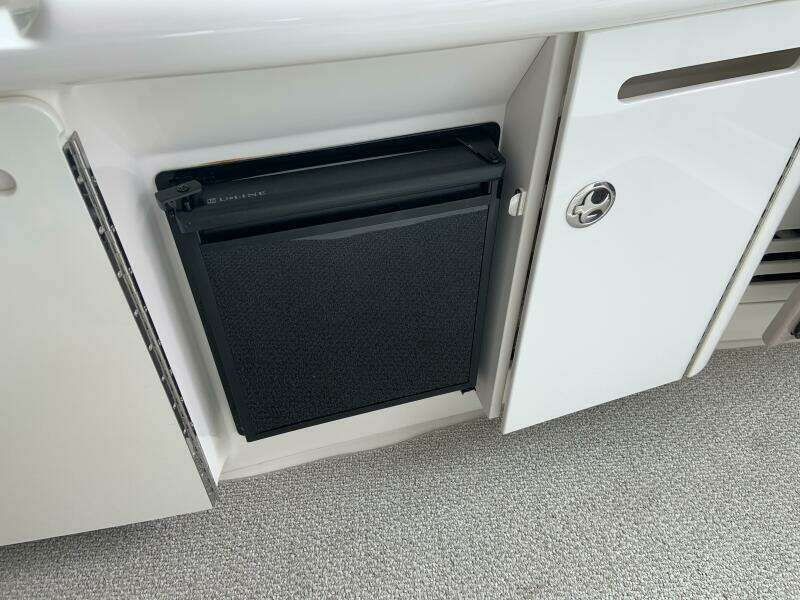 2005 Sea Ray 500 Sundancer