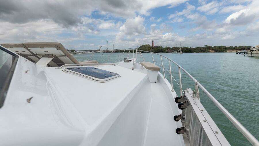 1998 Hatteras Sport Deck