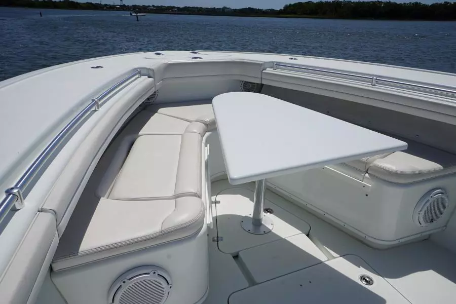 2013 Yellowfin 42 - deck-seating