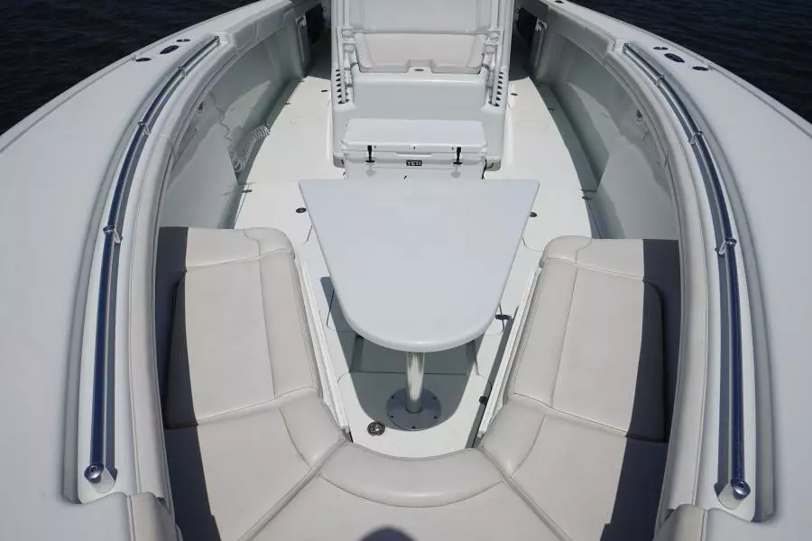 2013 Yellowfin 42 - deck