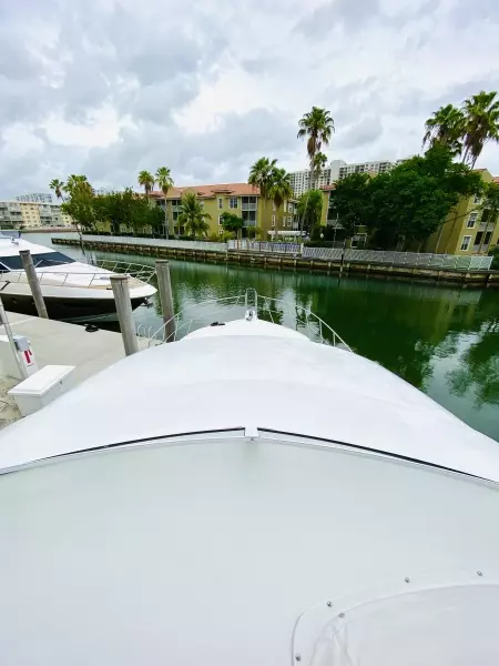 2003 Navigator 5700 Rival