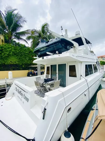 2003 Navigator 5700 Rival