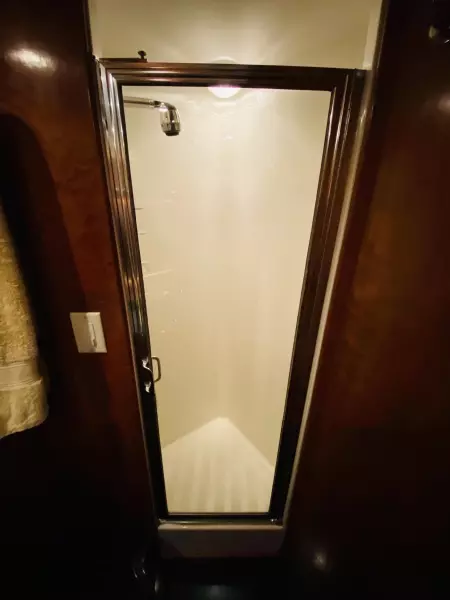 2003 Navigator 5700 Rival