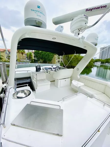 2003 Navigator 5700 Rival