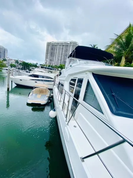 2003 Navigator 5700 Rival