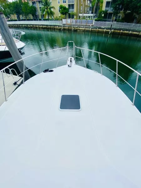 2003 Navigator 5700 Rival