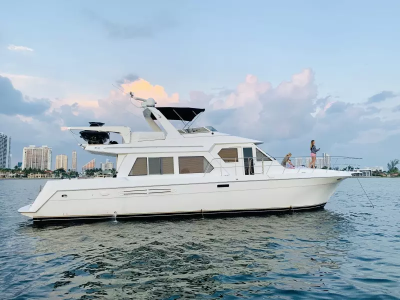 2003 Navigator 5700 Rival