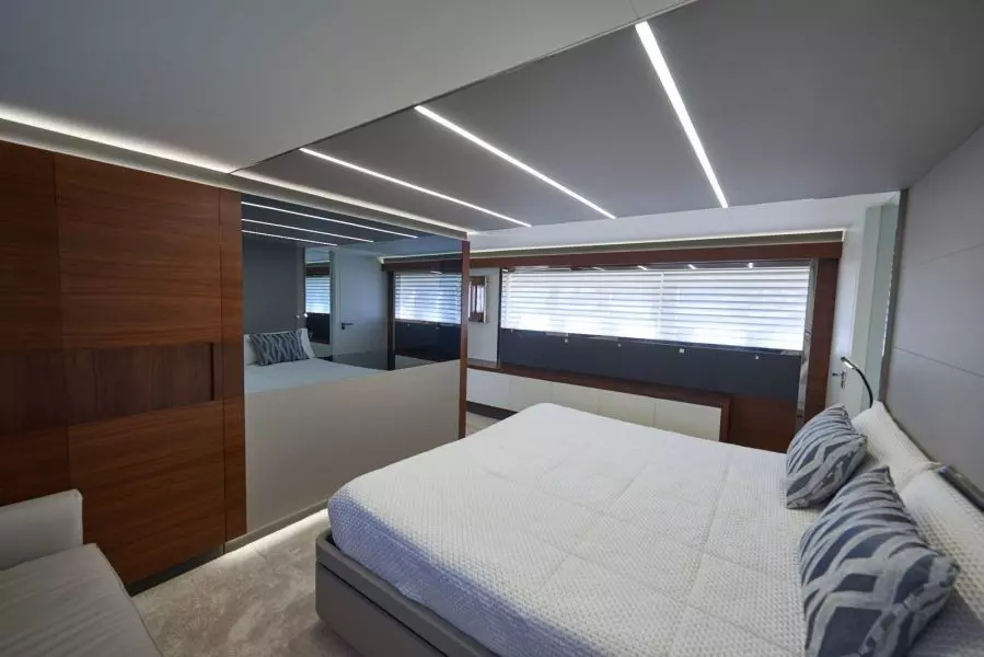 2020 Astondoa 80 Flybridge