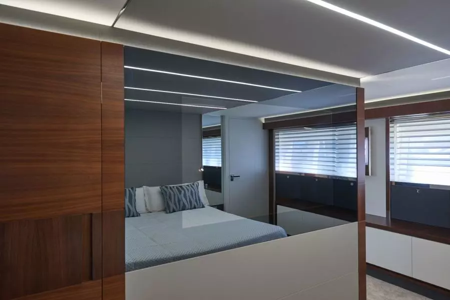 2020 Astondoa 80 Flybridge