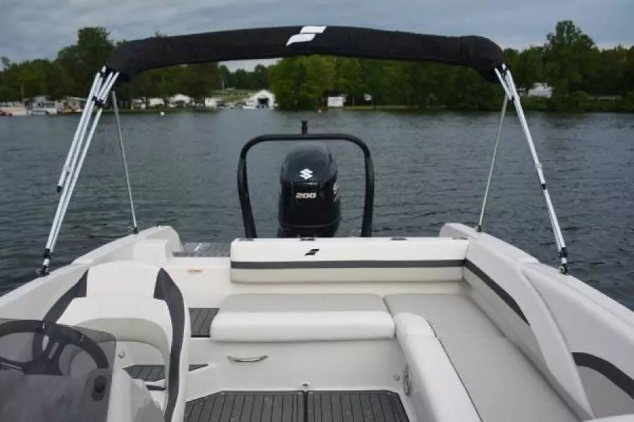 2022 Starcraft 211 SVX