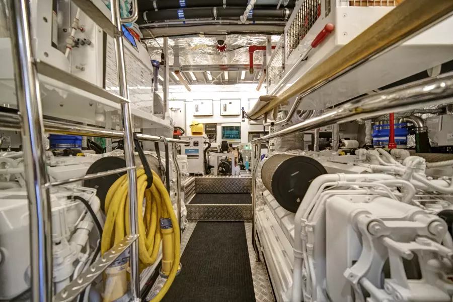 2019 Sunseeker 86 Yacht