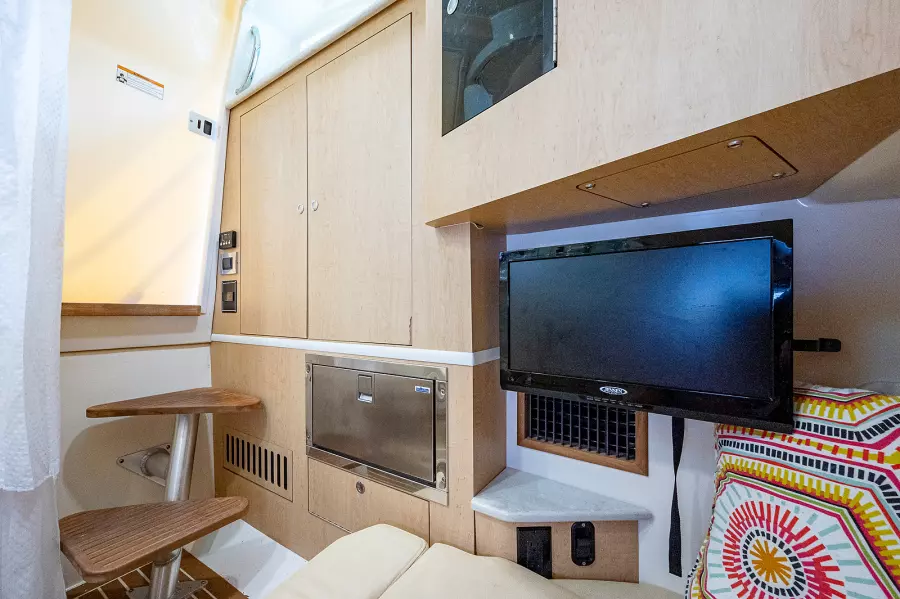 2017 Boston Whaler 370 Outrage