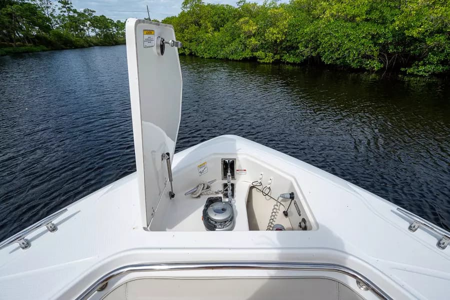 2017 Boston Whaler 370 Outrage