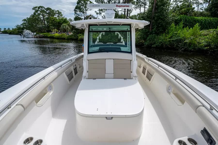 2017 Boston Whaler 370 Outrage