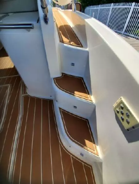 2013 Azimut Atlantis 38