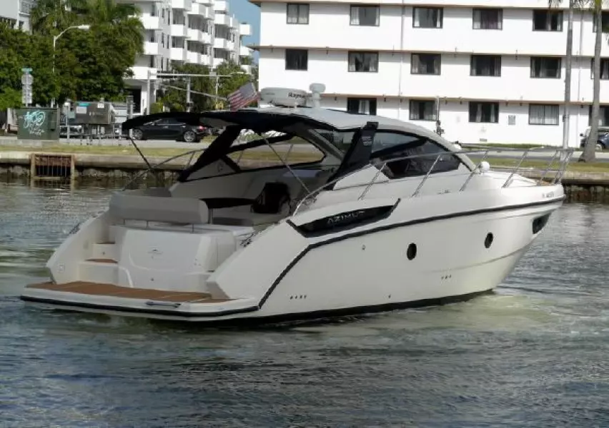 2013 Azimut Atlantis 38