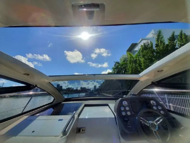 2013 Azimut Atlantis 38