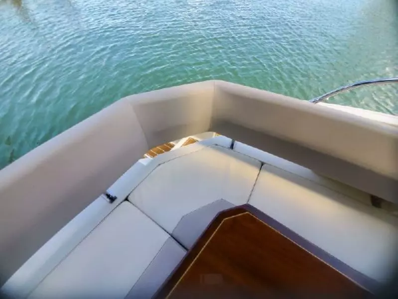2013 Azimut Atlantis 38