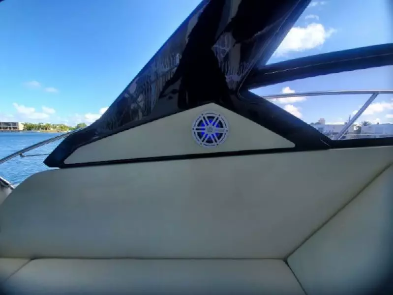 2013 Azimut Atlantis 38