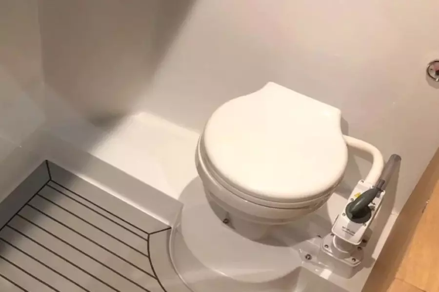 2022 De Antonio D28 Xplorer