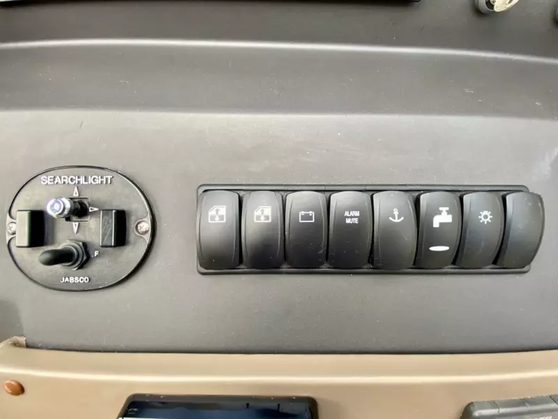 2018 Azimut Flybridge