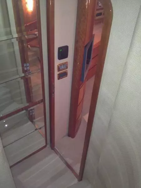 2005 Azimut 62 Evolution