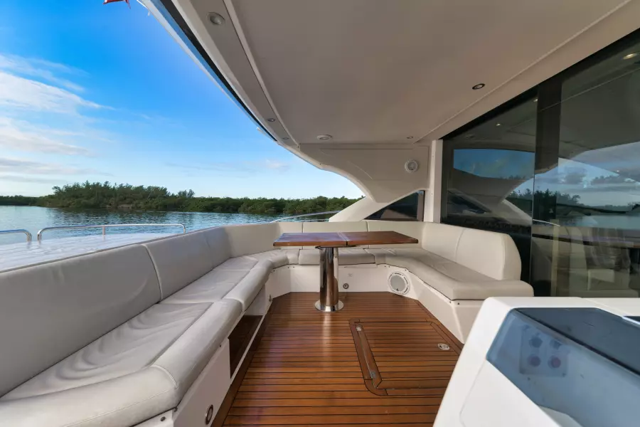 2017 Sunseeker Predator