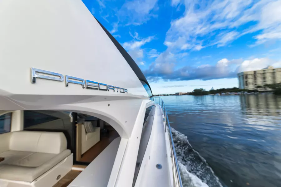 2017 Sunseeker Predator