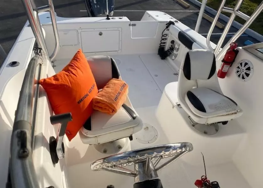 2001 Century 2300 Walkaround