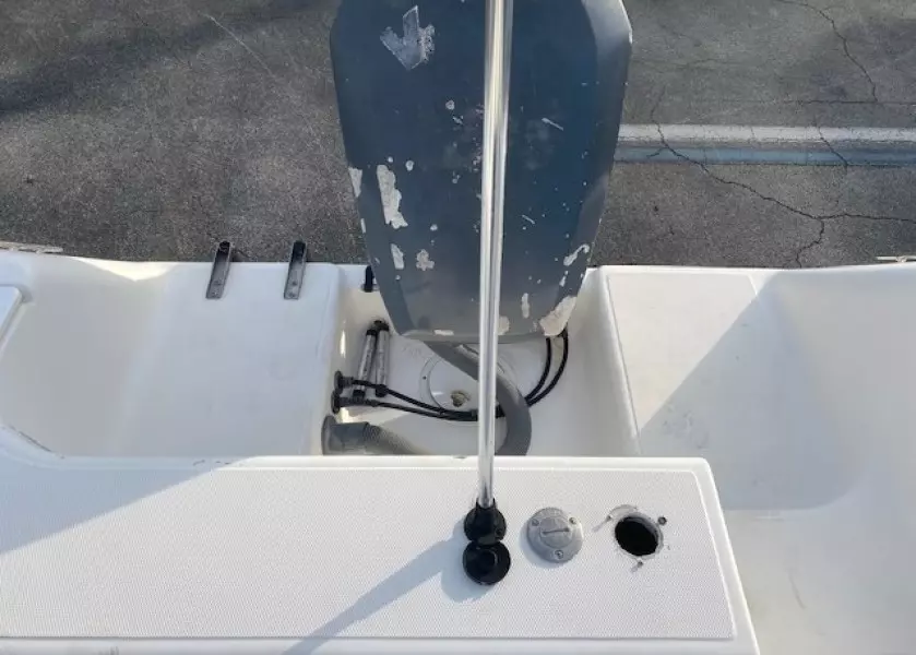 2001 Century 2300 Walkaround