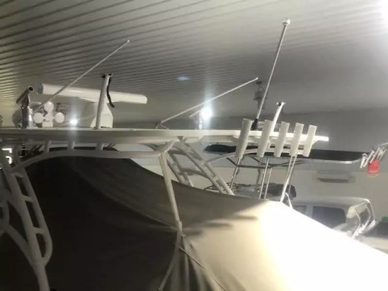 2019 Midnight Express 39 Cuddy