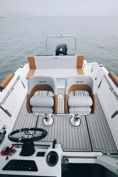 2026 Beneteau Flyer 7 Sundeck