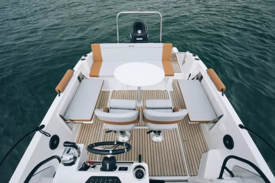 2026 Beneteau Flyer 7 Sundeck