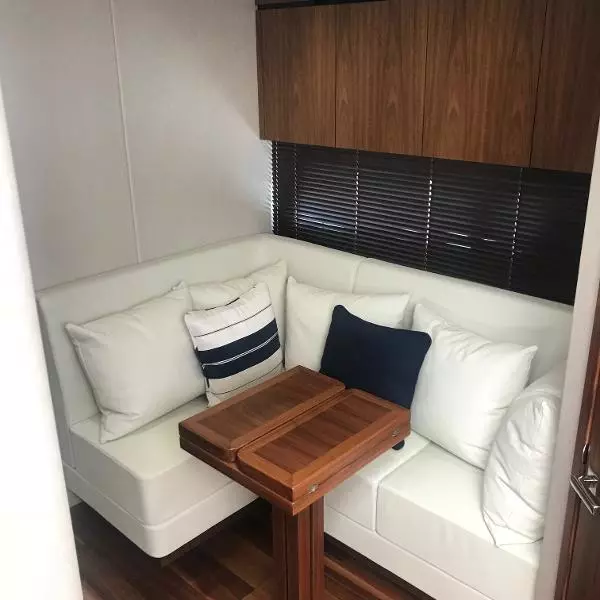 2015 Sunseeker Predator