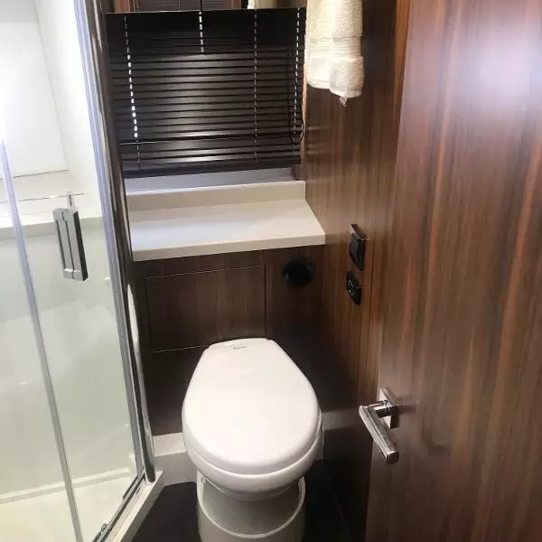 2015 Sunseeker Predator