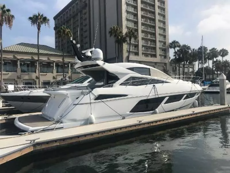 2015 Sunseeker Predator