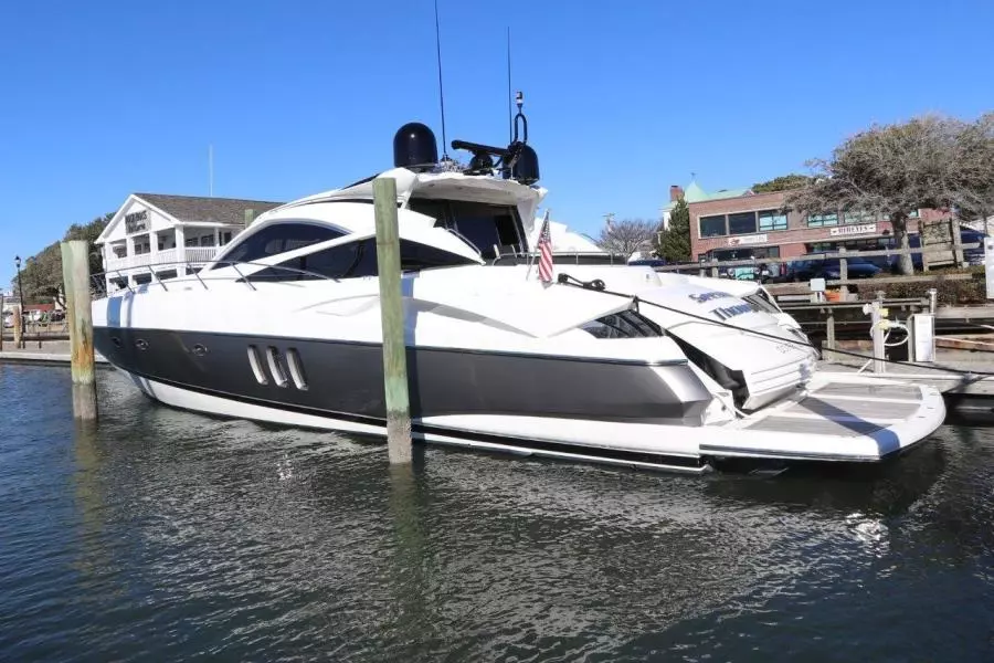 2004 Sunseeker Predator