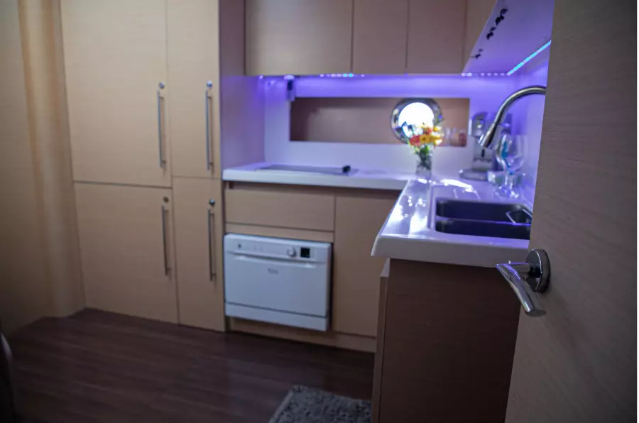 2010 Beneteau Monte Carlo 47