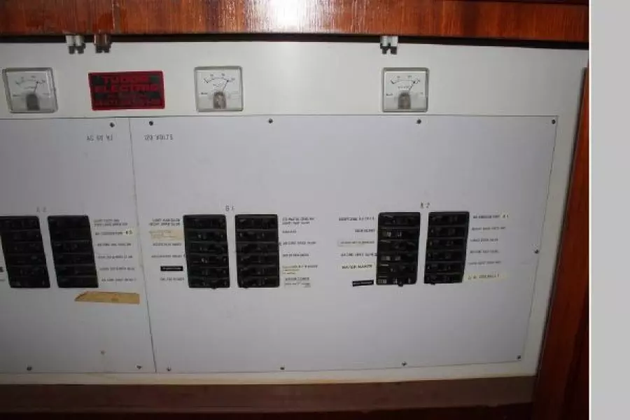 1977 Pacemaker 66 Motoryacht